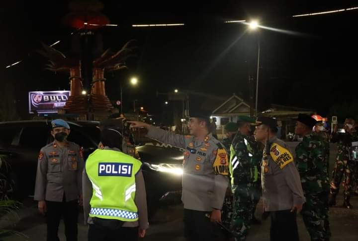 Cipta Kondisi,Kapolres Lampung Tengah Bersama Forkopimda Patroli Skala Besar Pengamanan Malam Takbiran 1443 H