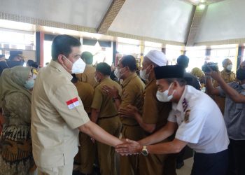 Hari Pertama Masuk Kantor, Bupati Musa Gelar Halal Bihalal