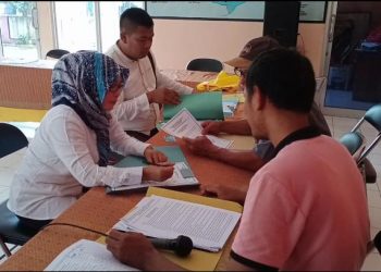 Hari Ketiga Penjaringan, Rumiati Didampingi Keluarga Daftarkan Diri Sebagai Balon Kakam Tanggul Angin