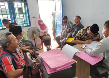 Ketua Panitia Pilkakam Poncowati Terima Dua Bacalon Kakam 