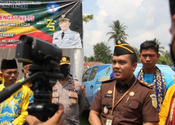 Kejari Lamteng Buka Pelayanan Hukum Gratis, Pada Acara Bunga Kampung di Kecamatan Pubian