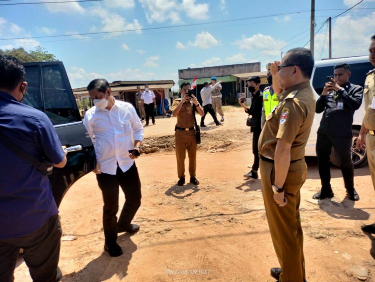 Sulpakar Sambut Kedatangan Dirjen Perhubungan Darat di Desa Sidang Muara Jaya