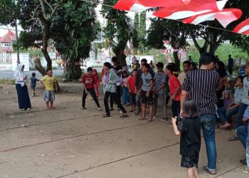 Meriahkan HUT RI ke-77 Warga Lingkungan III Tipo Raya Gunungsugih Raya Gelar Berbagai Lomba