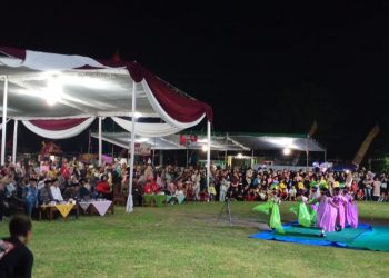 Ratusan Masyarakat Antusias Sambut Pembukaan HUT Kelurahan Simbarwaringin ke-87