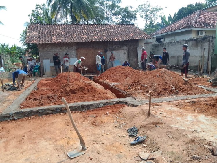 Asikk!! Masyarakat Desa Pagar Dapat Bantuan Program BSPS dan Sandes Spald-s 