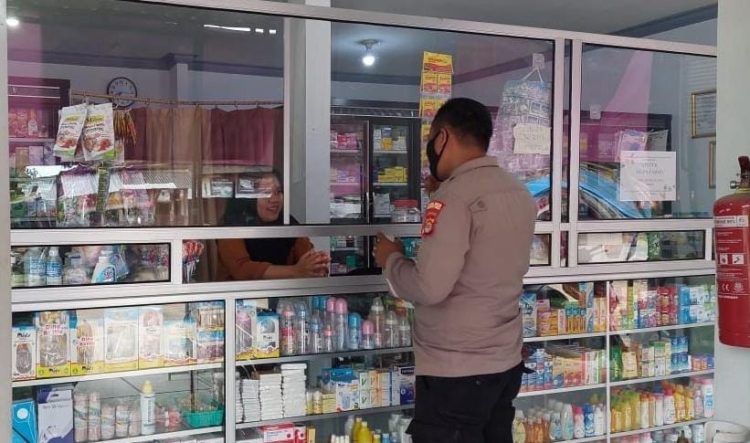 Polres Lampung Tengah Lakukan Pengecekan  Ke Sejumlah Apotek