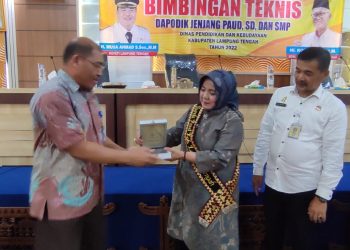 Untuk Mensukseskan Program Merdeka Belajar, Bunda PAUD Bersama Disdikbud Lamteng Gelar Bimtek 