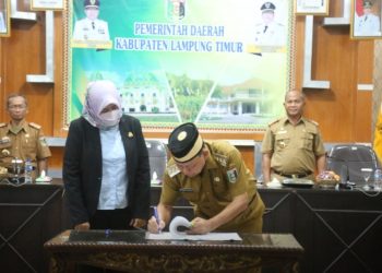 Pemkab Lamtim Teken MoU Bersama Kejaksaan Negeri Sukadana