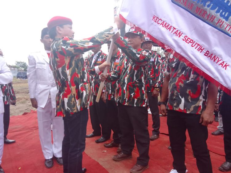 Hendra Putra Pimpin Laskar Merah Putih Markas Anak Cabang Seputih Banyak-Way Seputih