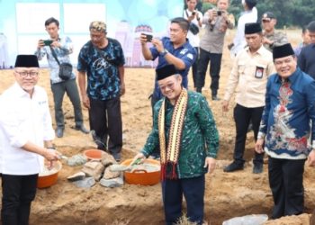 Mendagri dan Bupati Musa Hadiri Peletakan Batu Pertama Pembangunan Masjid Muhammadiyah 