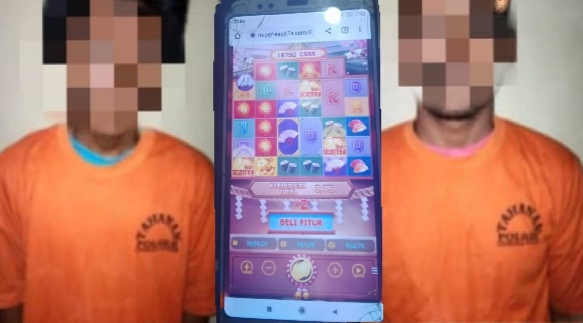 Gegara Kecanduan Judi Slot Uang 48 Juta Raib, Begini Nasib Dua Karyawan Alfamart