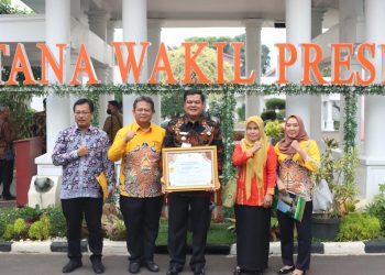 Hasil Produksi Pertanian Lamteng Meningkat, Bupati Musa Dapat Penghargaan Adhikarya Pratama