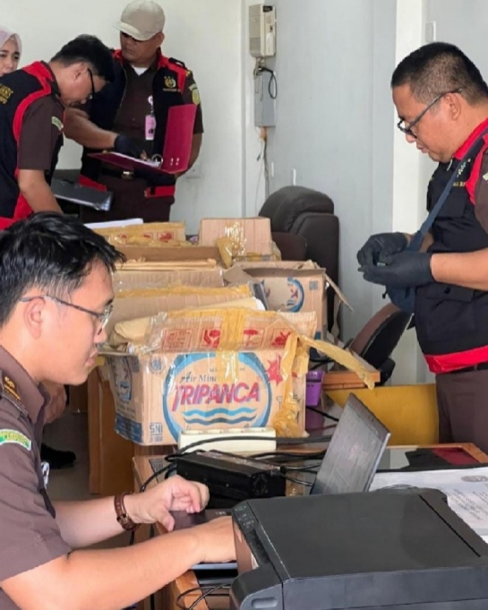 Kejati Lampung Lakukan Penggeledahan di Kantor Cabang PT Kartika Ekayasa