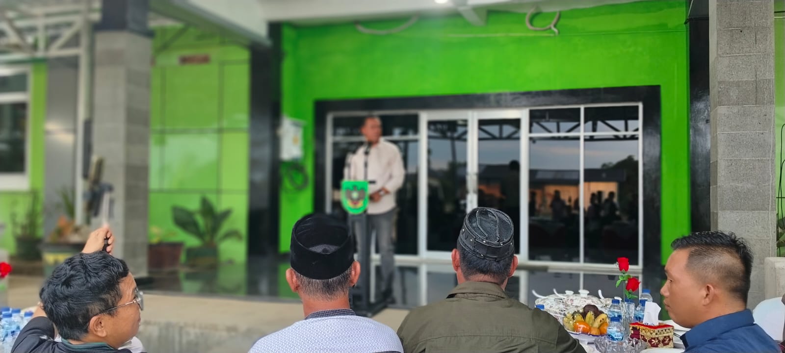 Gelar Bukber di Makodim 0411/KM, Dandim Nyatakan Media dan LSM Miliki Peran Penting Dalam Menjaga Kondusivitas Daerah