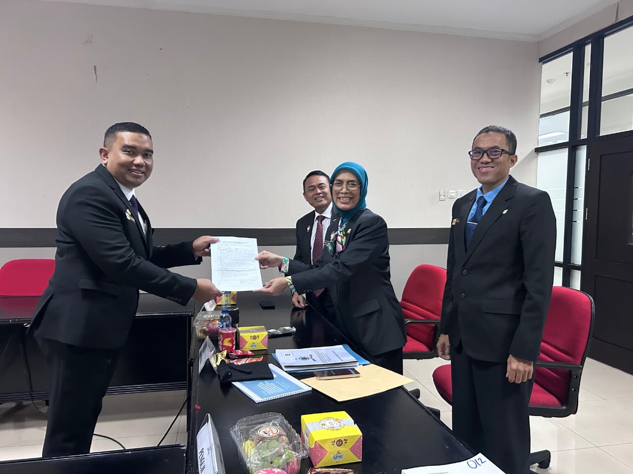 Janji Memajukan Pendidikan Dipertanyakan, Polemik SK K3S SD Kecamatan Bayangi Komitmen Kadisdik Lampung Tengah